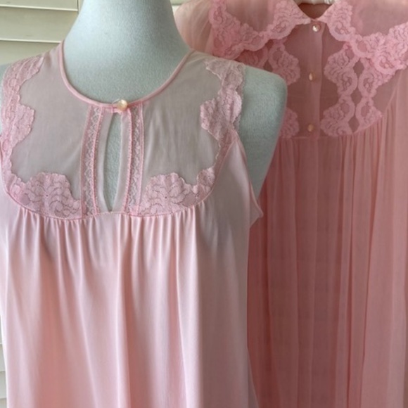 Vintage Floor Length Gown and Robe (as is) - Picture 8 of 15